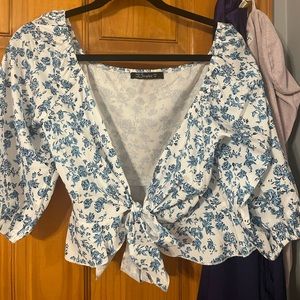 White and blue floral tie crop top